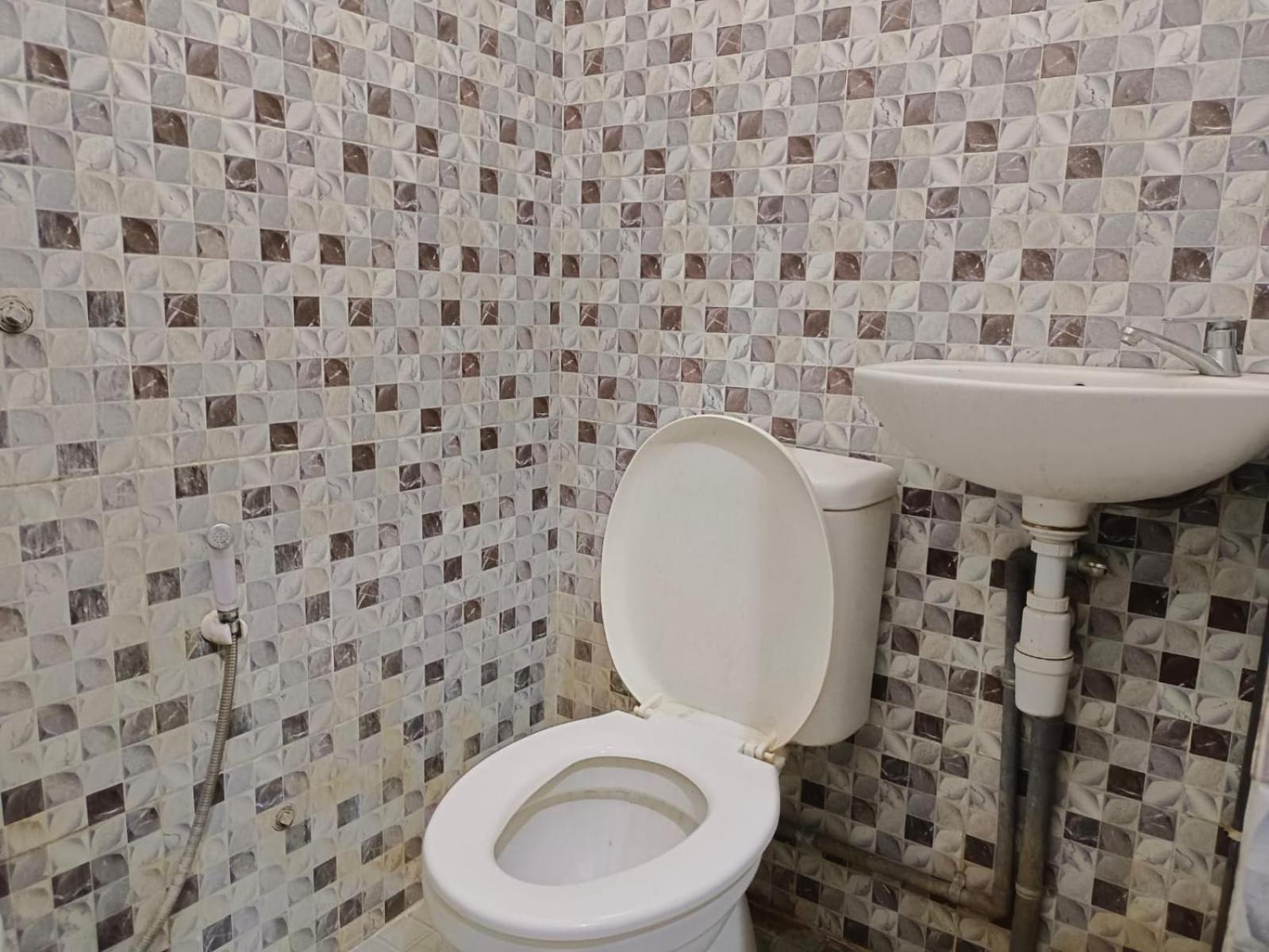 Oemah Jawa Guesthouse Jembel Buitenkant foto